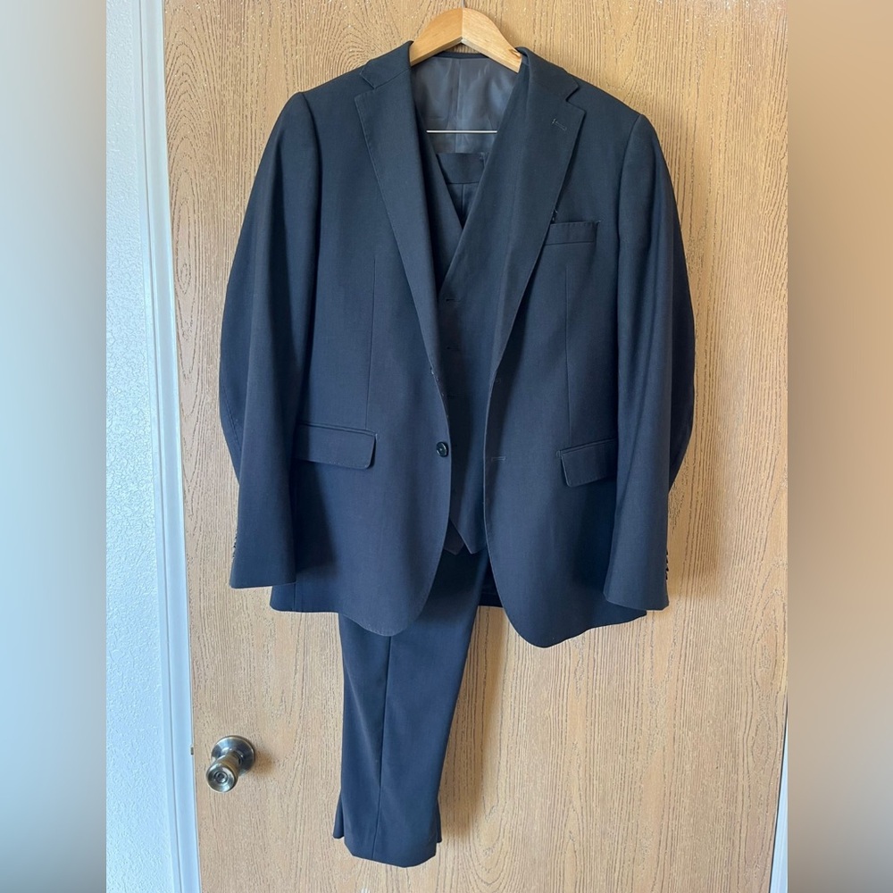 Dan John Italian suit